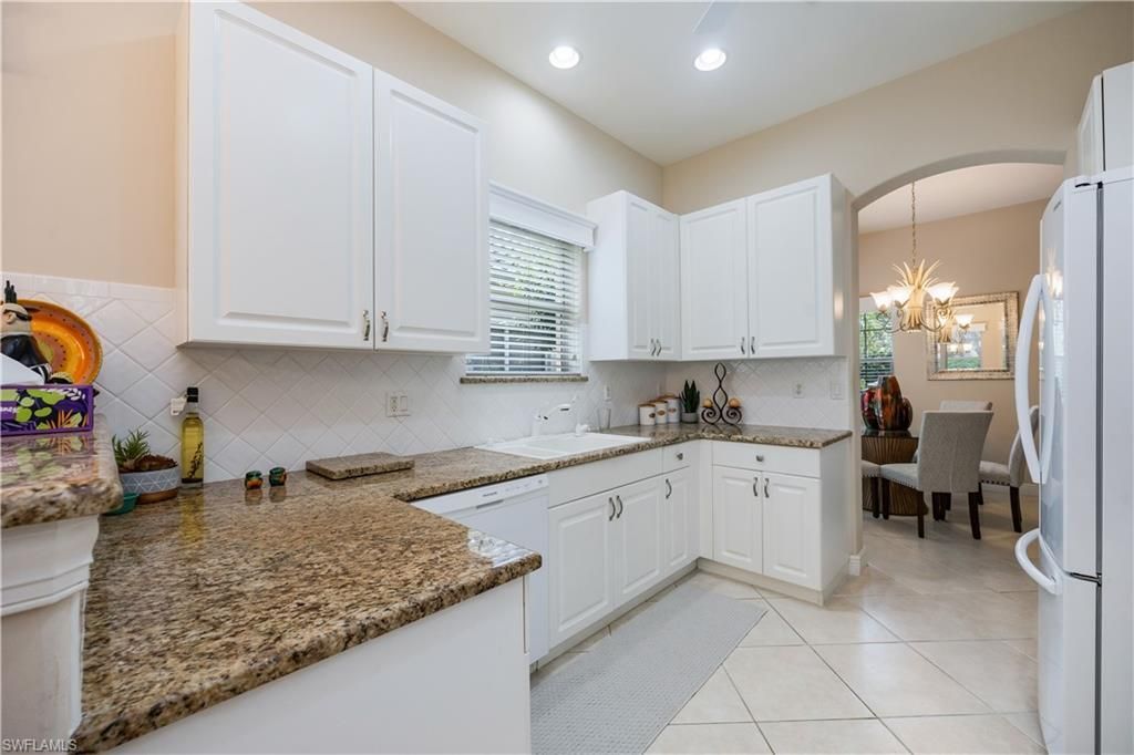 913 Vistana Cir, Unit 7, Naples, FL 34119 Photo