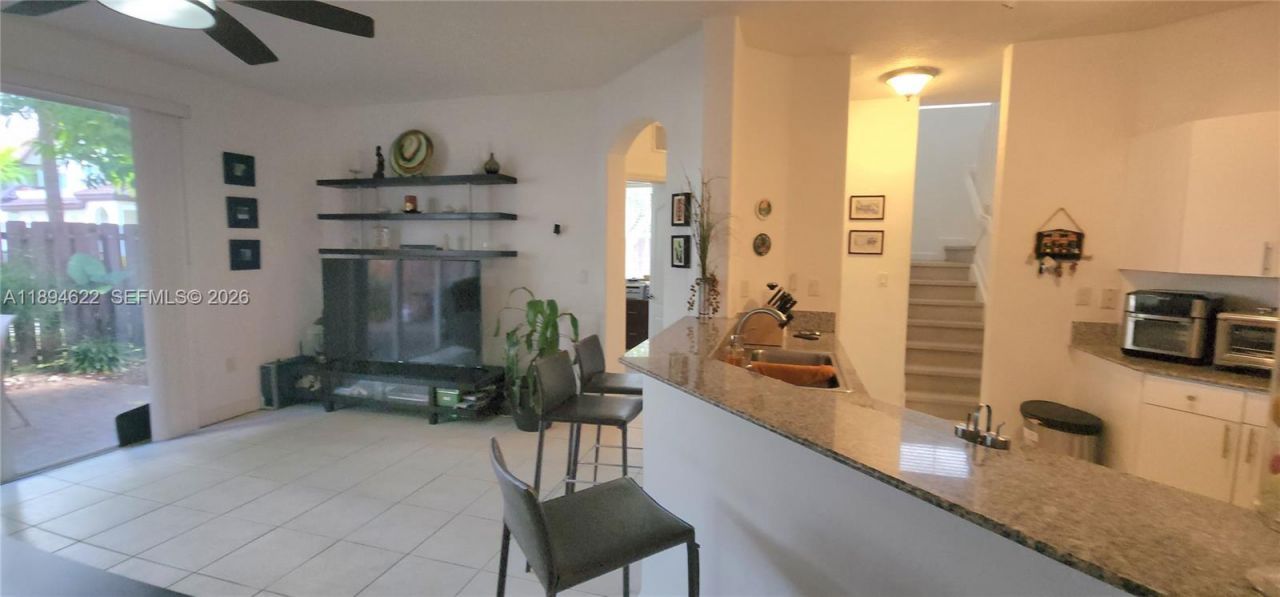 10955 NW 87th Ln, Unit 10955, Doral, FL 33178 Photo