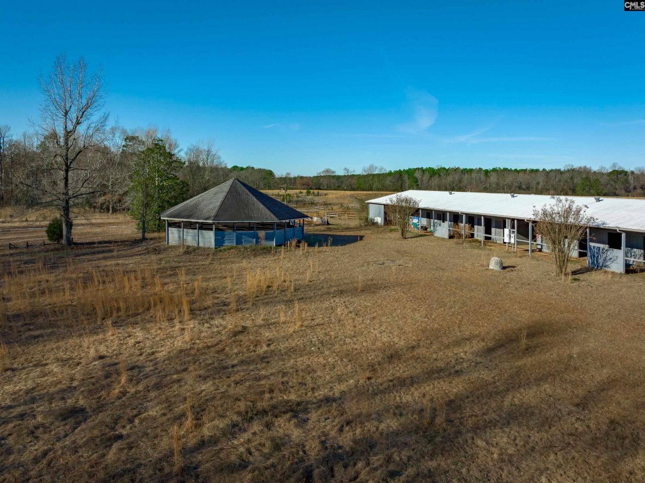 369 Sweet Street Photo 16