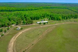 369 Sweet Street photo 4