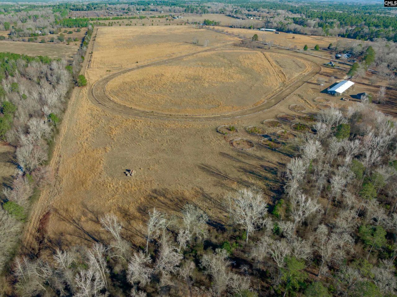 369 Sweet Street Photo 45