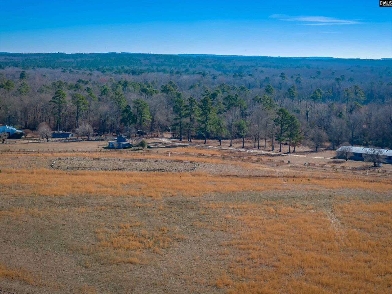 369 Sweet Street Photo 46