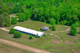 369 Sweet Street photo 4