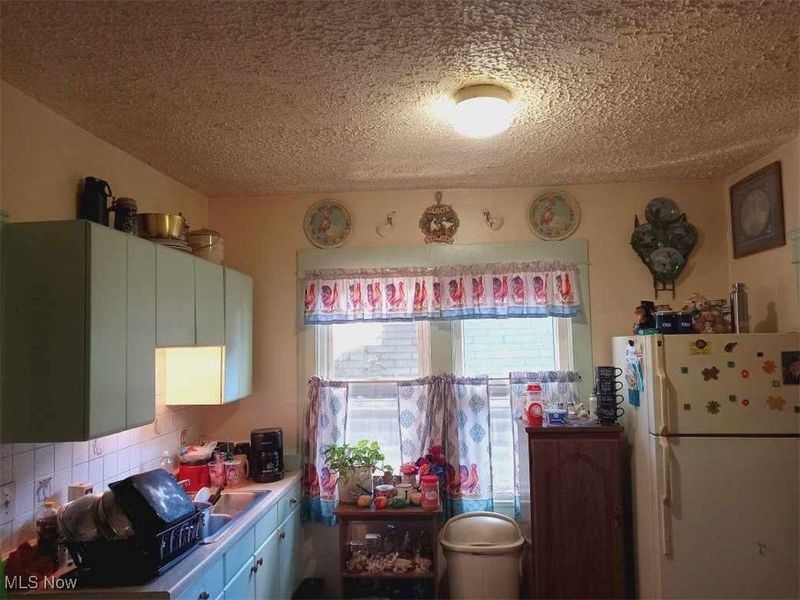 7528 Ottawa Road, Cleveland, OH 44105 Photo 14