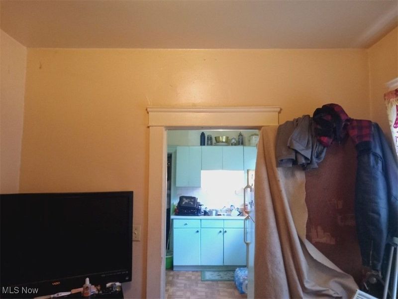 7528 Ottawa Road, Cleveland, OH 44105 Photo 15