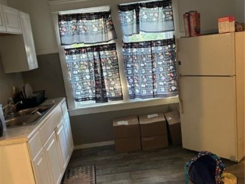 7528 Ottawa Road, Cleveland, OH 44105 Photo 5