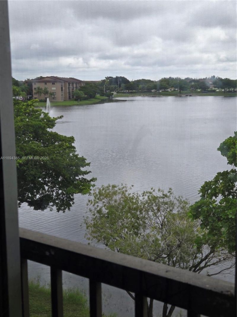 1001 SW 141st Ave, Unit 412K, Pembroke Pines, FL 33027 Photo