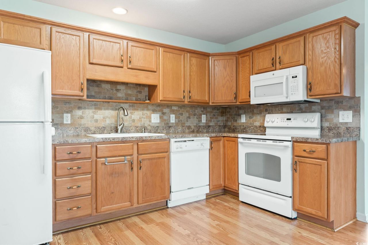 434 Oak Crest Circle Photo 11