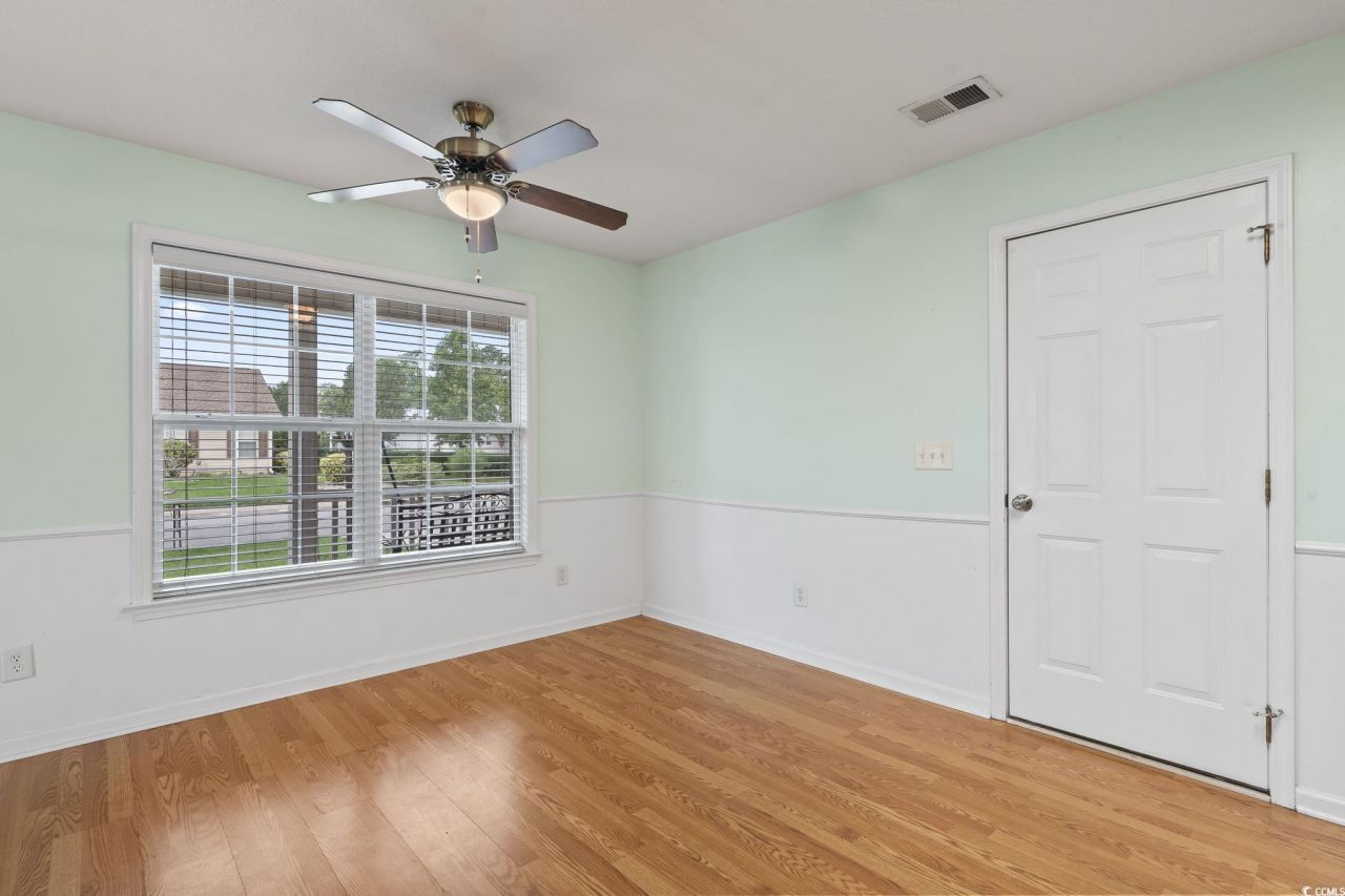 434 Oak Crest Circle Photo 16