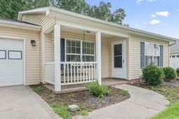 434 Oak Crest Circle photo 4