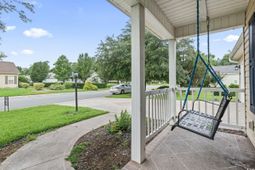 434 Oak Crest Circle photo 4