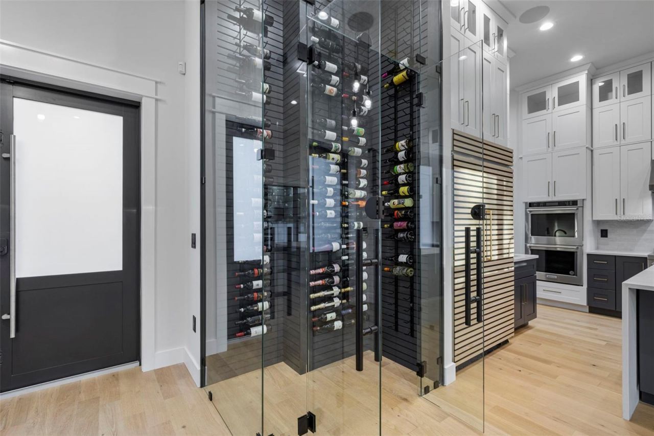 3701 S Lynwood Avenue, Tampa, FL 33611 Photo