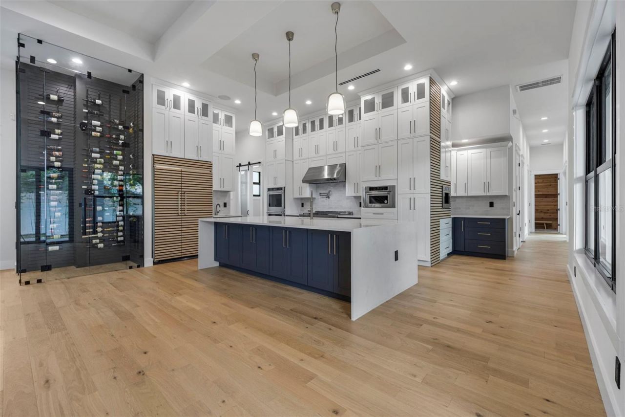 3701 S Lynwood Avenue, Tampa, FL 33611 Photo