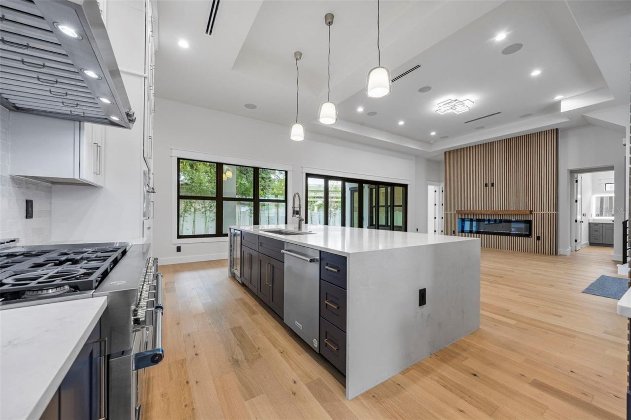 3701 S Lynwood Avenue, Tampa, FL 33611 Photo