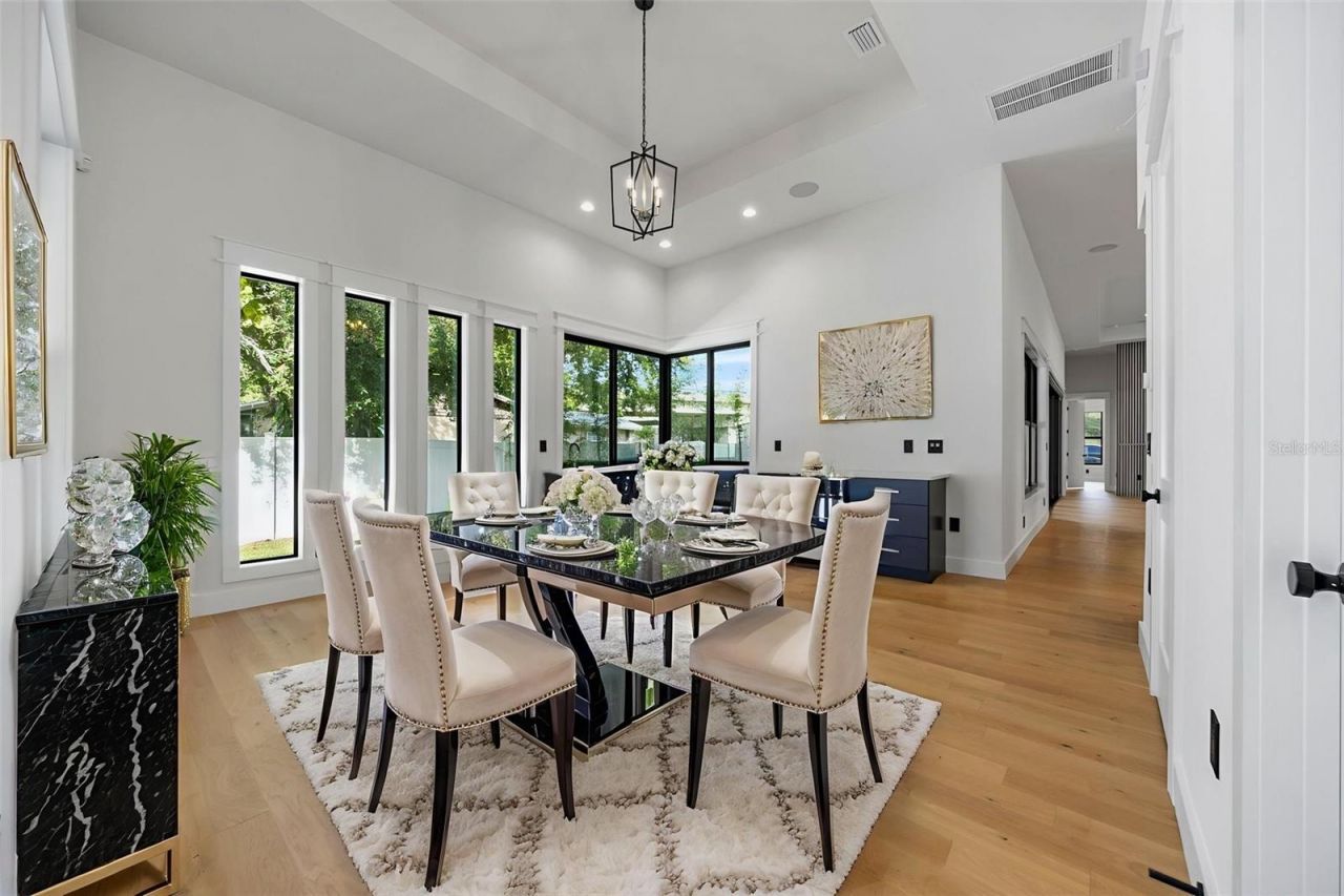 3701 S Lynwood Avenue, Tampa, FL 33611 Photo