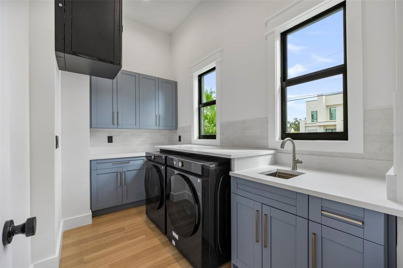 3701 S Lynwood Avenue, Tampa, FL 33611 Photo