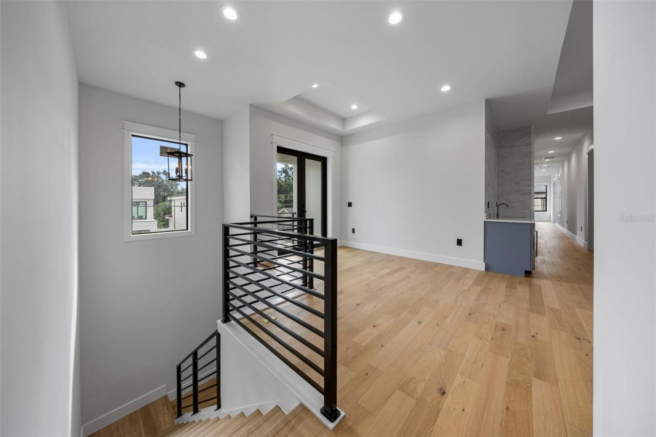 3701 S Lynwood Avenue, Tampa, FL 33611 Photo