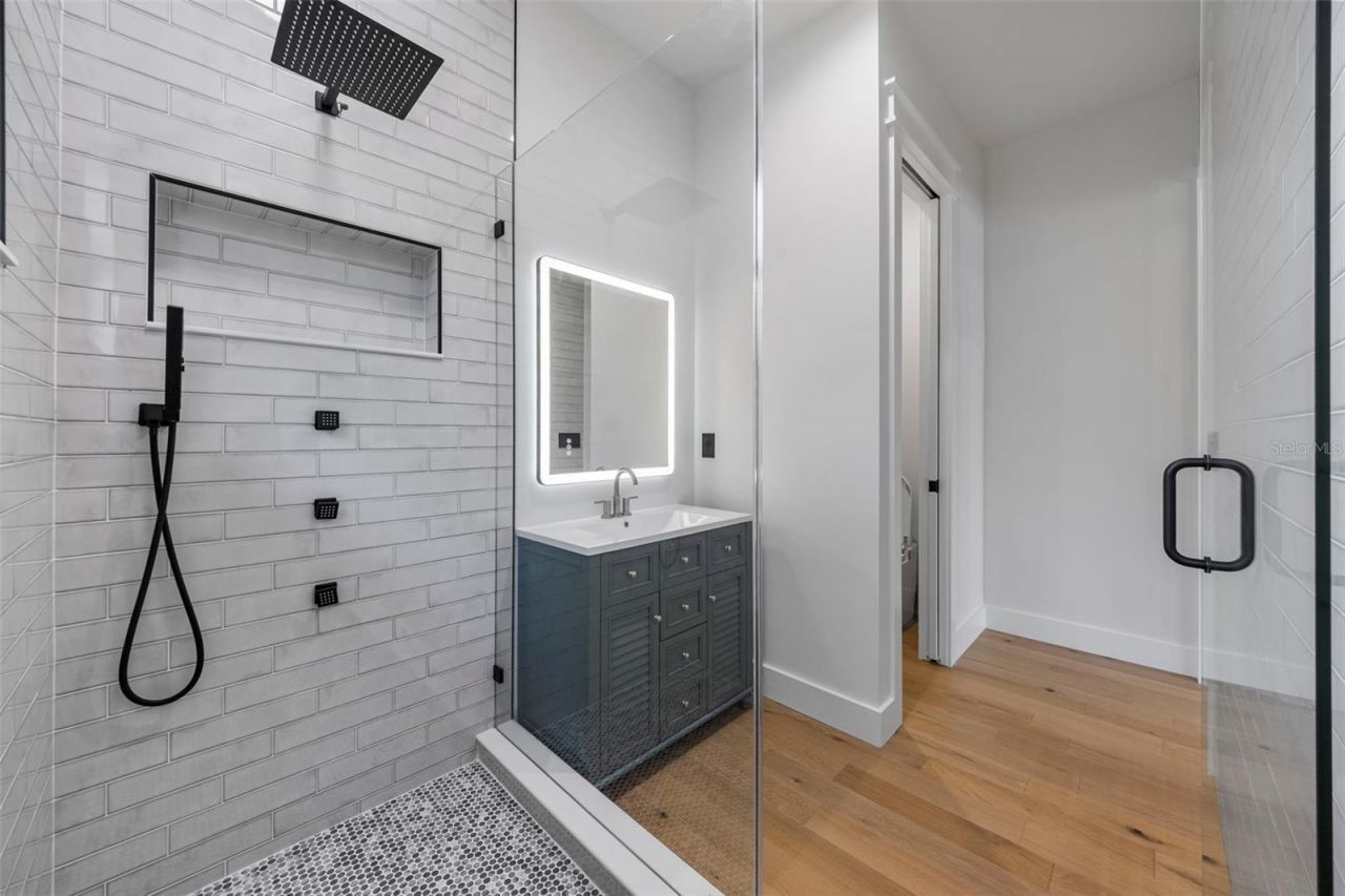 3701 S Lynwood Avenue, Tampa, FL 33611 Photo