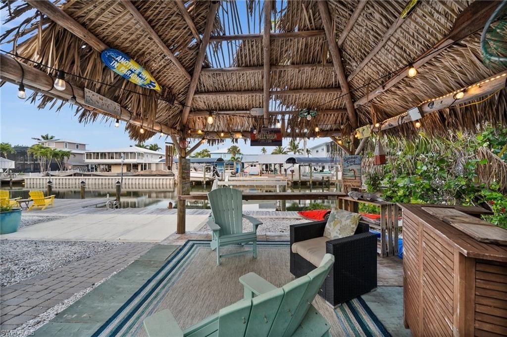 2331 Lemon St, Saint James City, FL 33956 Photo