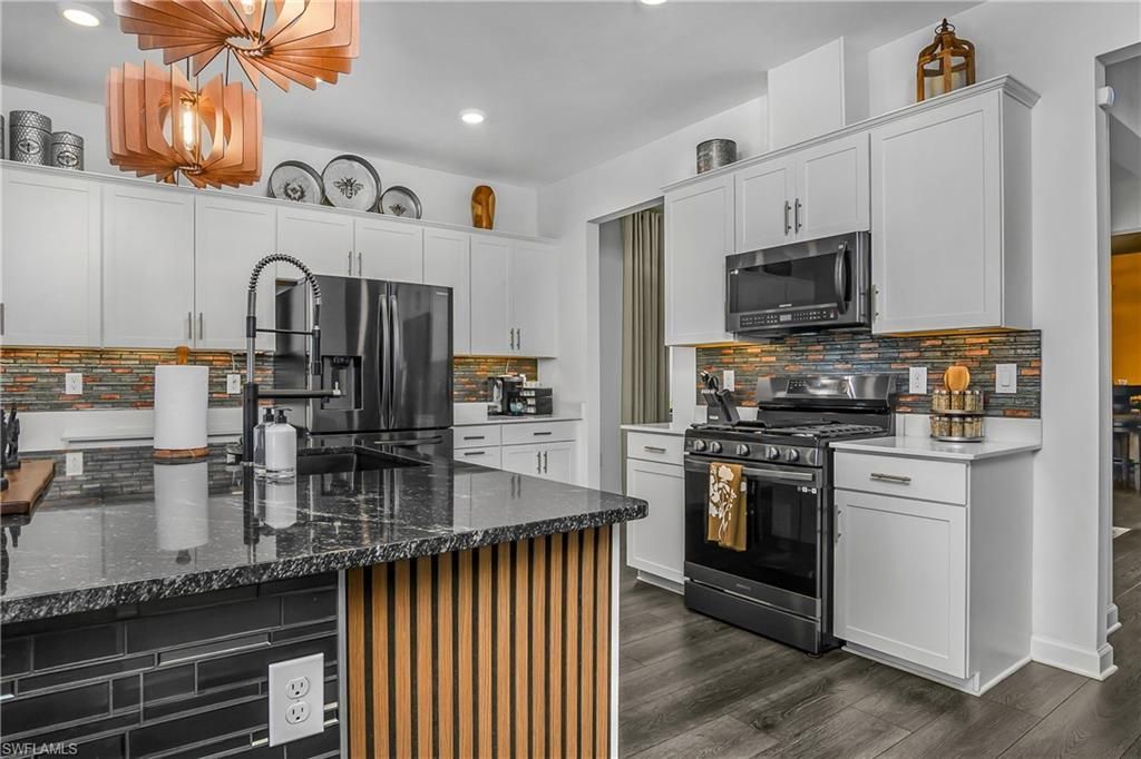 20195 Hartford Blvd, Estero, FL 33928 Photo