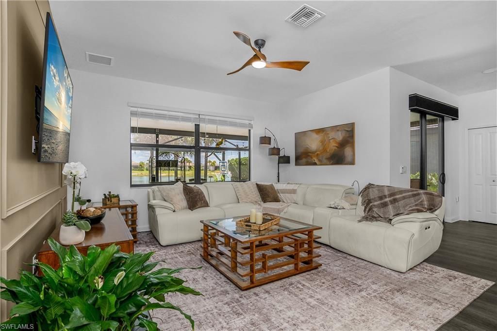20195 Hartford Blvd, Estero, FL 33928 Photo