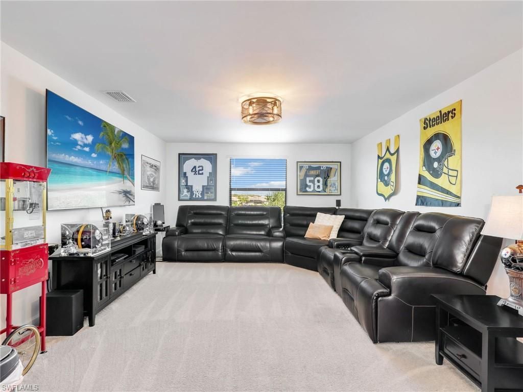 20195 Hartford Blvd, Estero, FL 33928 Photo