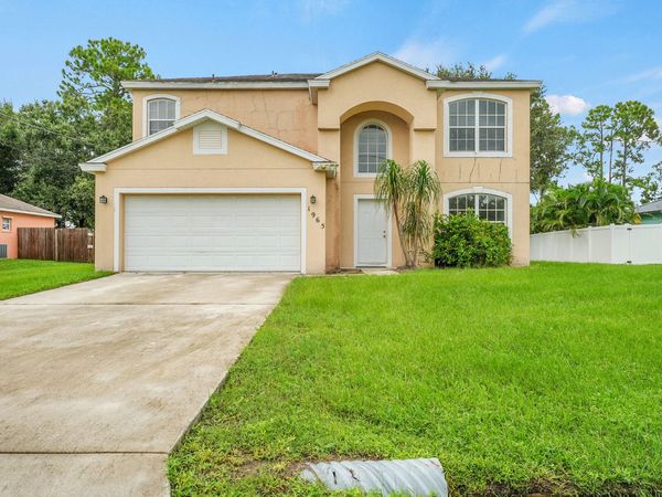 1965 SW Bellevue Avenue, Port Saint Lucie, FL 34953