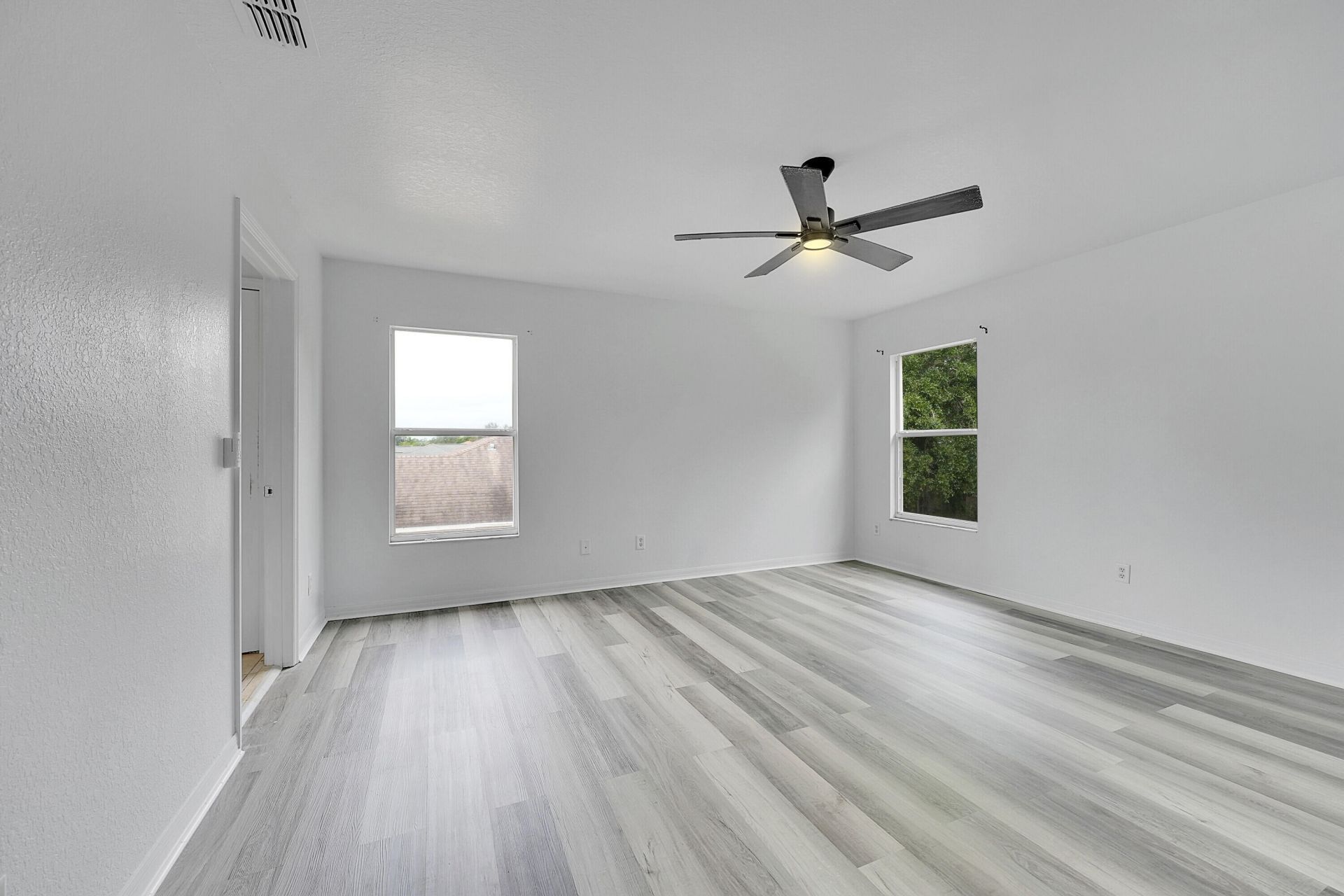 1965 SW Bellevue Avenue, Port Saint Lucie, FL 34953 Photo