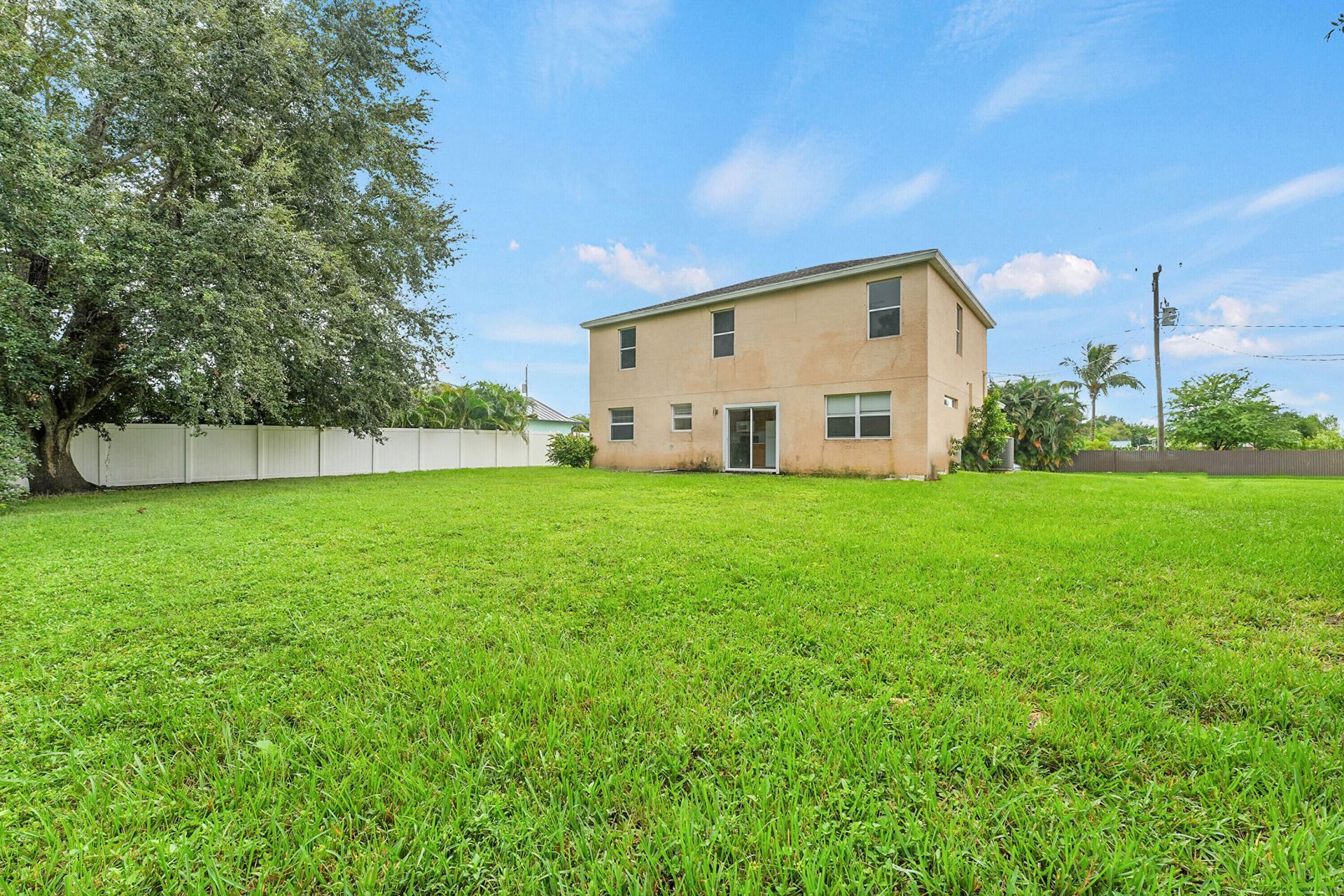 1965 SW Bellevue Avenue, Port Saint Lucie, FL 34953 Photo