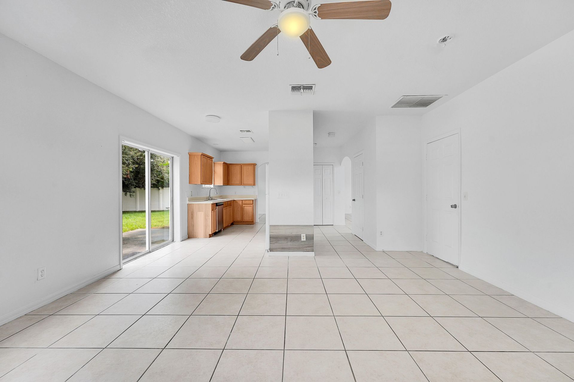 1965 SW Bellevue Avenue, Port Saint Lucie, FL 34953 Photo