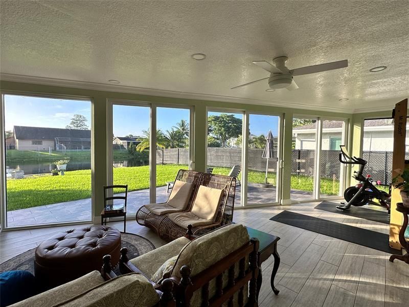 9208 NW 80th St, Tamarac, FL 33321 Photo