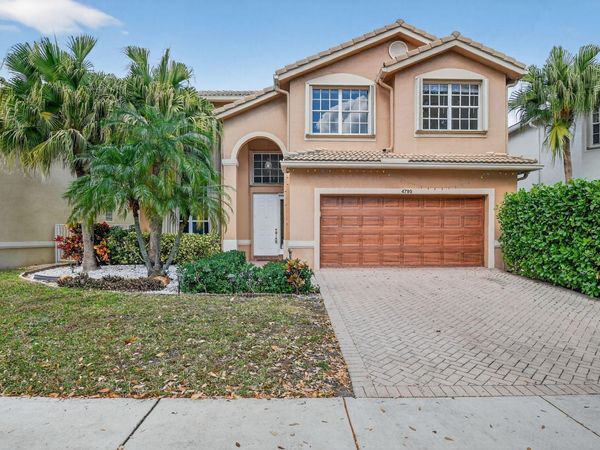 4795 S Classical Blvd, Delray Beach, FL 33445