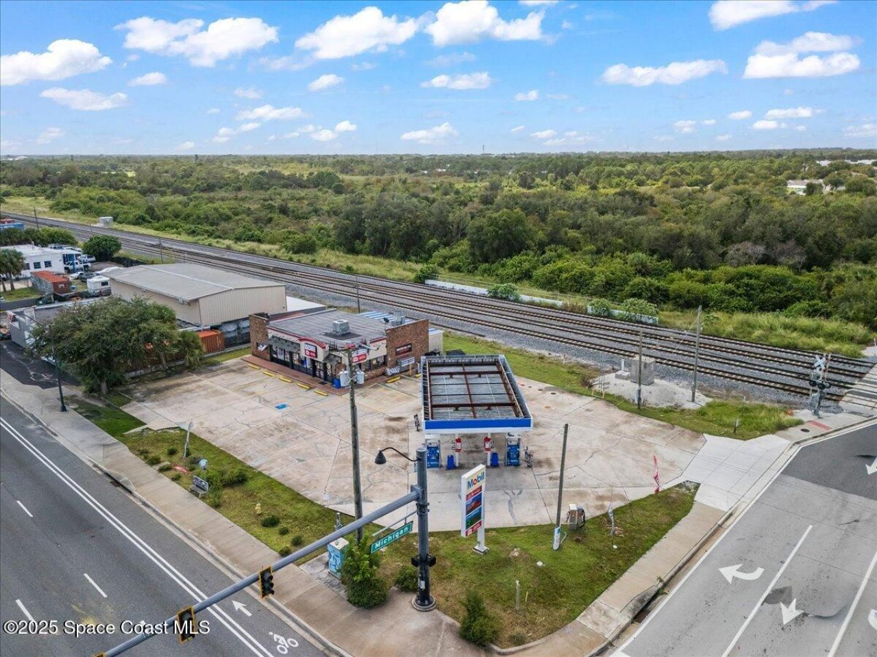 2009 N Cocoa Boulevard, Cocoa, FL 32922 Photo