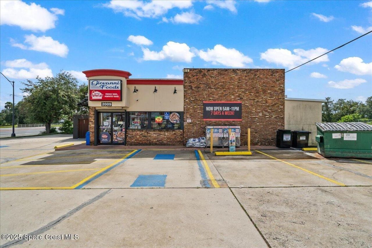 2009 N Cocoa Boulevard, Cocoa, FL 32922 Photo