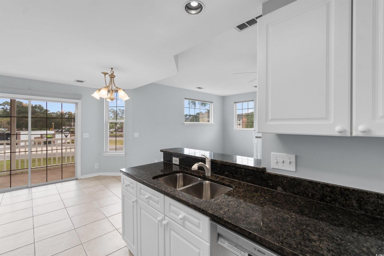 4430 Lady Banks Ln. Photo 12