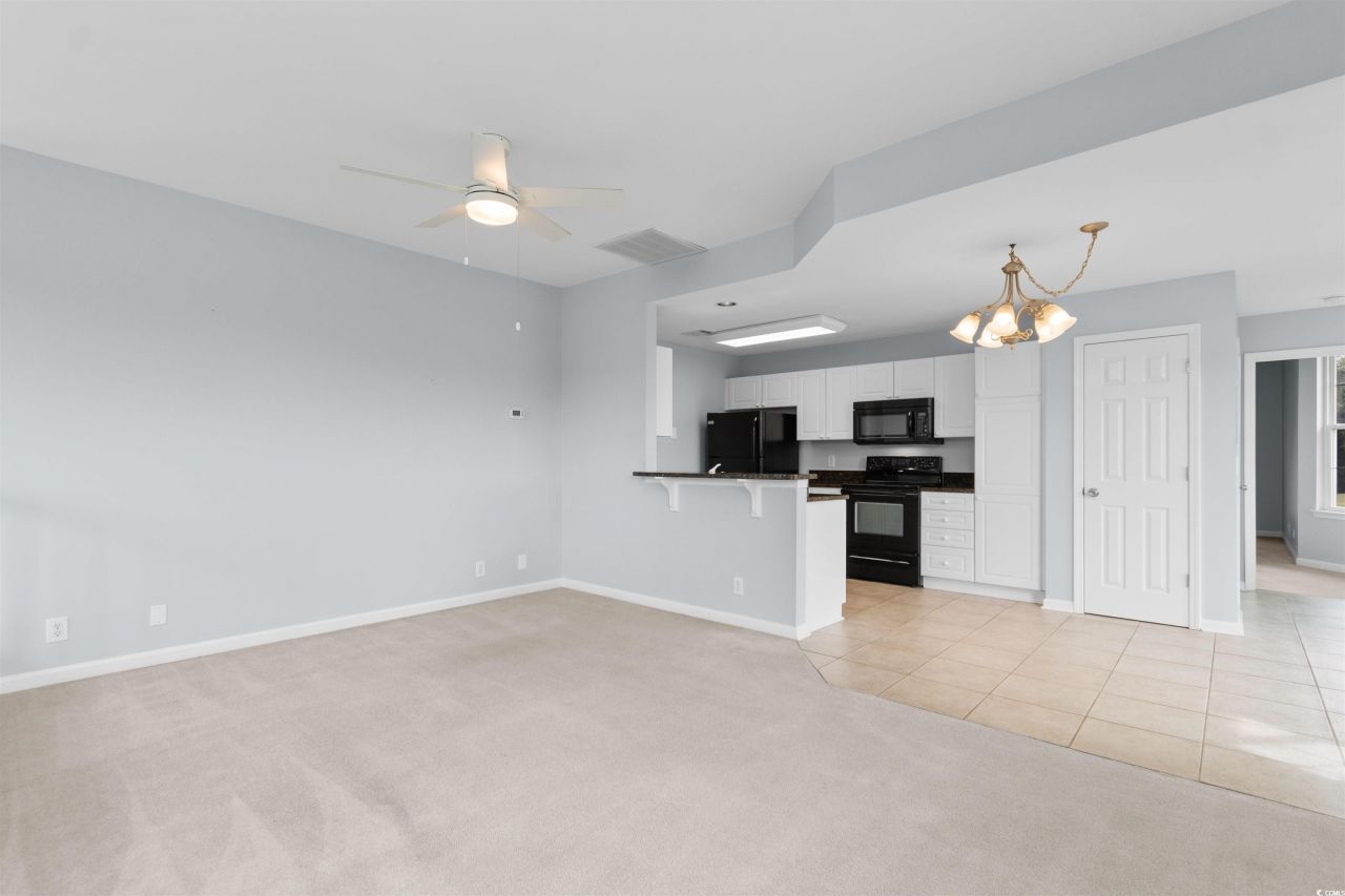 4430 Lady Banks Ln. Photo 5