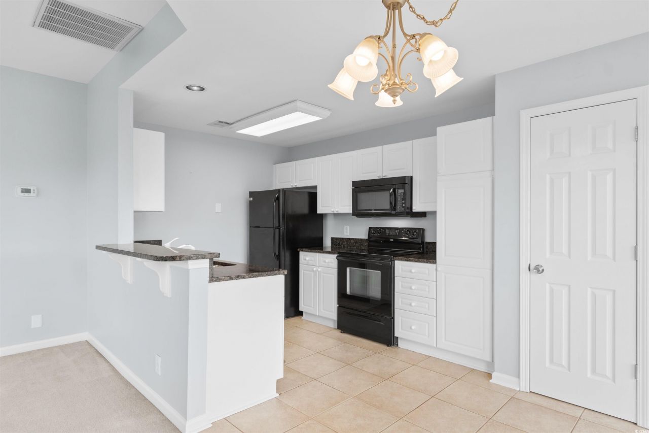 4430 Lady Banks Ln. Photo 6