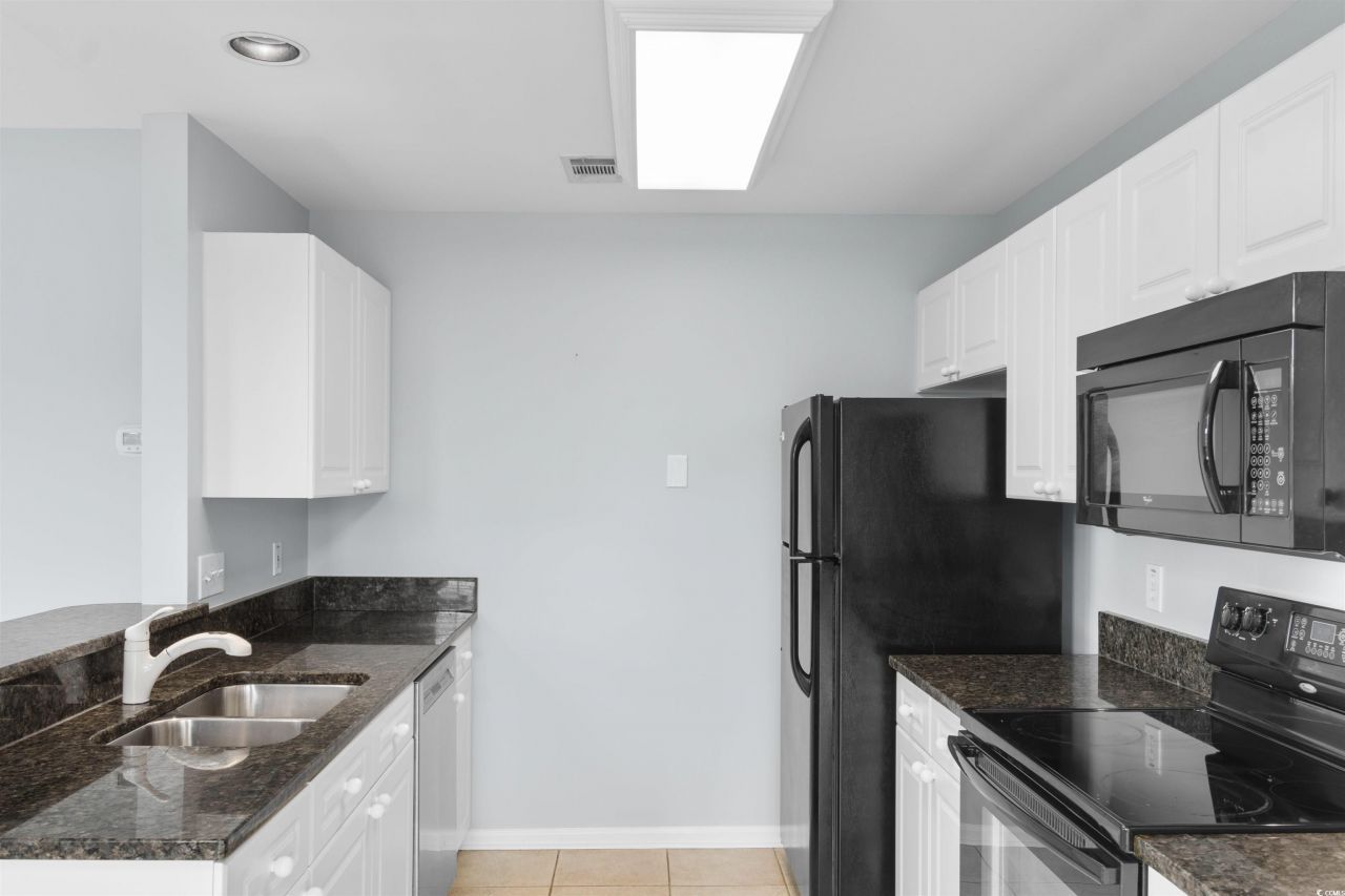 4430 Lady Banks Ln. Photo 8