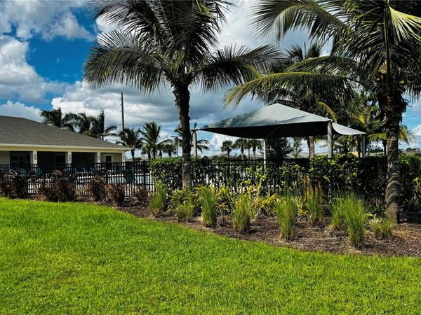 7633 W LENOX CIRCLE, PUNTA GORDA, FL 33950