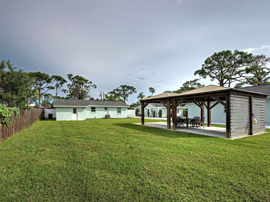 Property Image 33