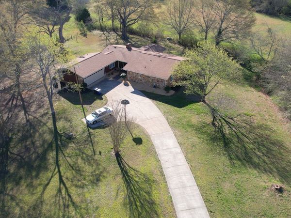 610 Loth Wages Road, Dacula, GA 30019