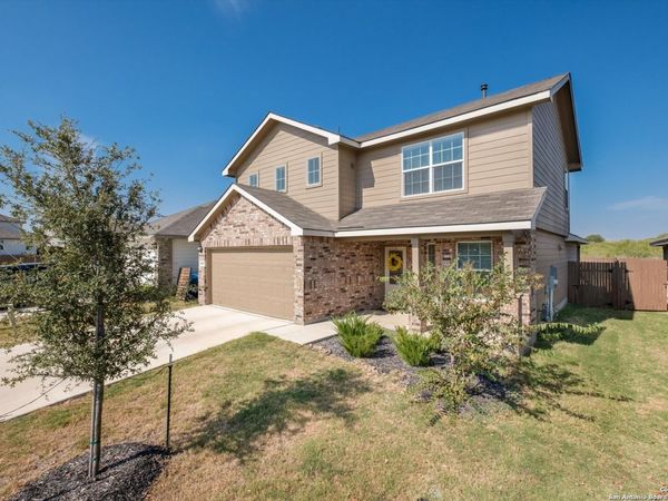 5407 Champs Elysees, Converse, TX 78152