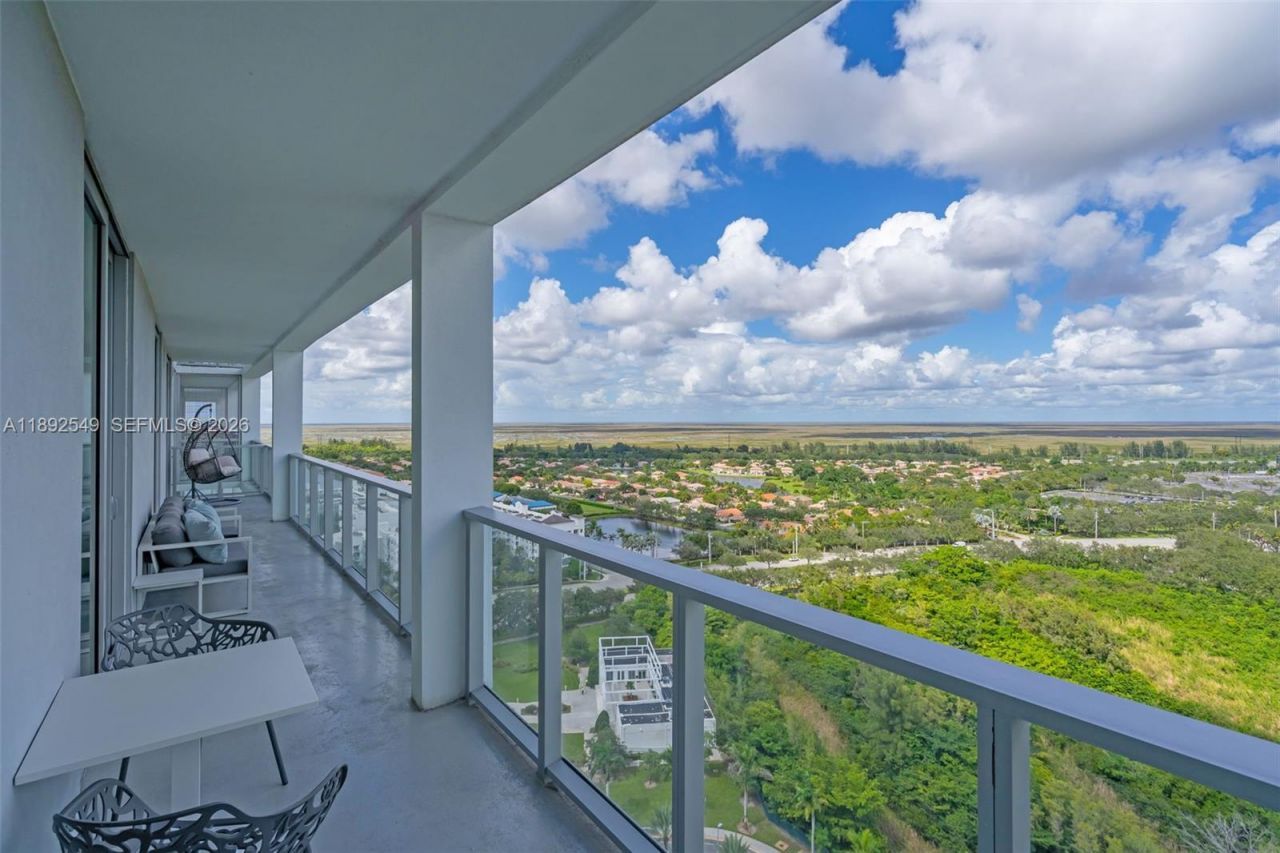 2000 Metropica Way, Unit 2001, Sunrise, FL 33323 Photo