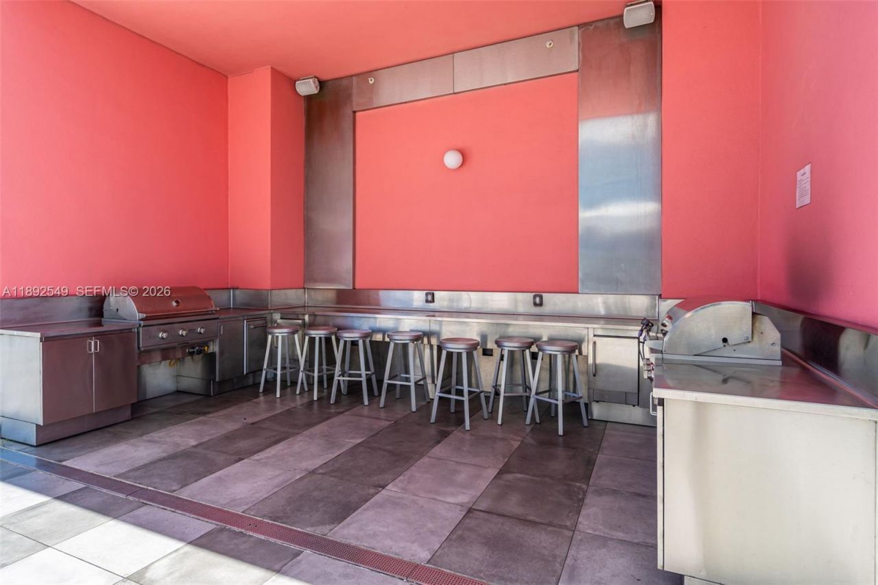 2000 Metropica Way, Unit 2001, Sunrise, FL 33323 Photo