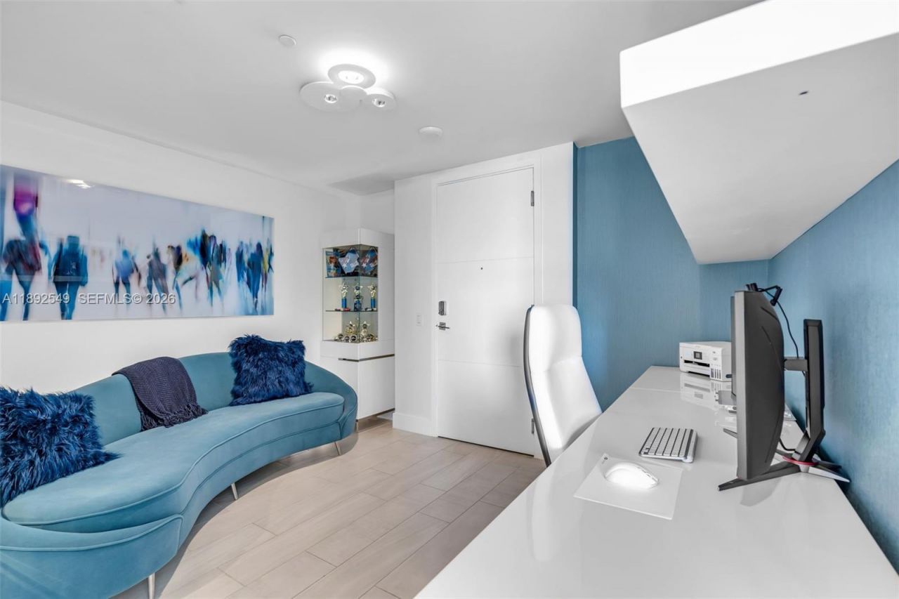 2000 Metropica Way, Unit 2001, Sunrise, FL 33323 Photo