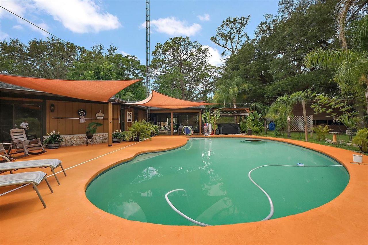 672 E Belt Avenue, Bushnell, FL 33513 Photo