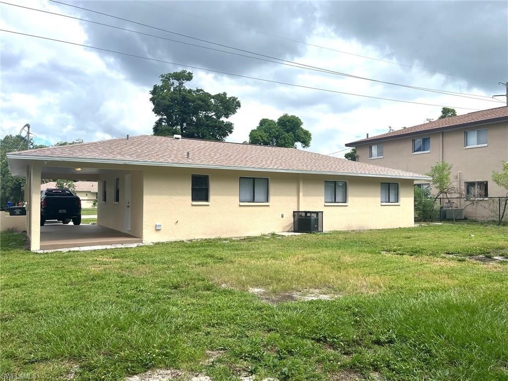 2656 Lime St, Fort Myers, Fl 33916 Photo