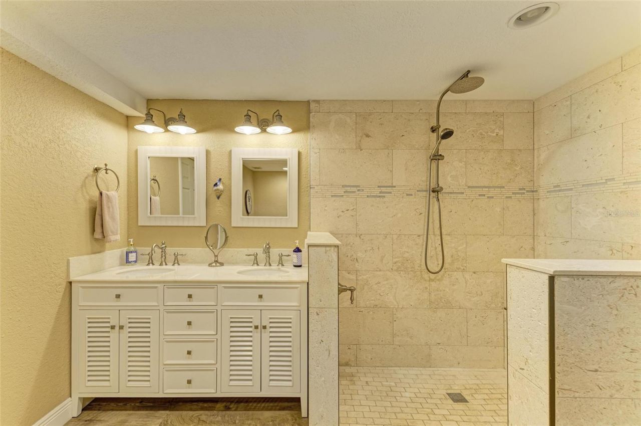 3240 Southshore Drive, Unit 44C, Punta Gorda, FL 33955 Photo