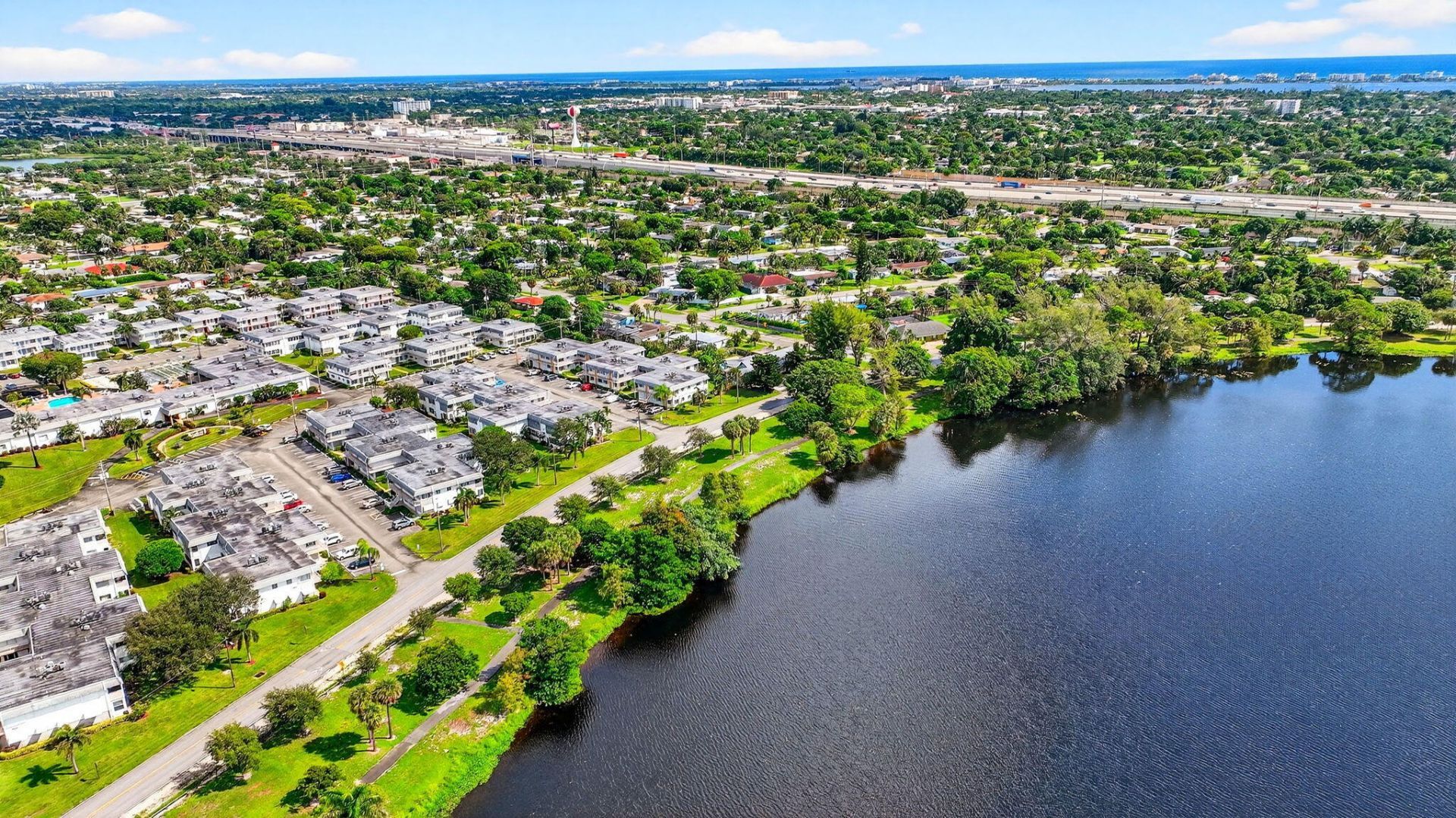 3160 Lake Osborne Dr, Unit 107, Lake Worth Beach, FL 33461 Photo