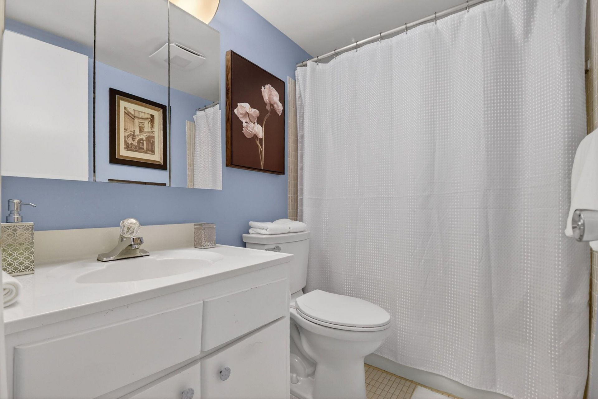 3160 Lake Osborne Dr, Unit 107, Lake Worth Beach, FL 33461 Photo